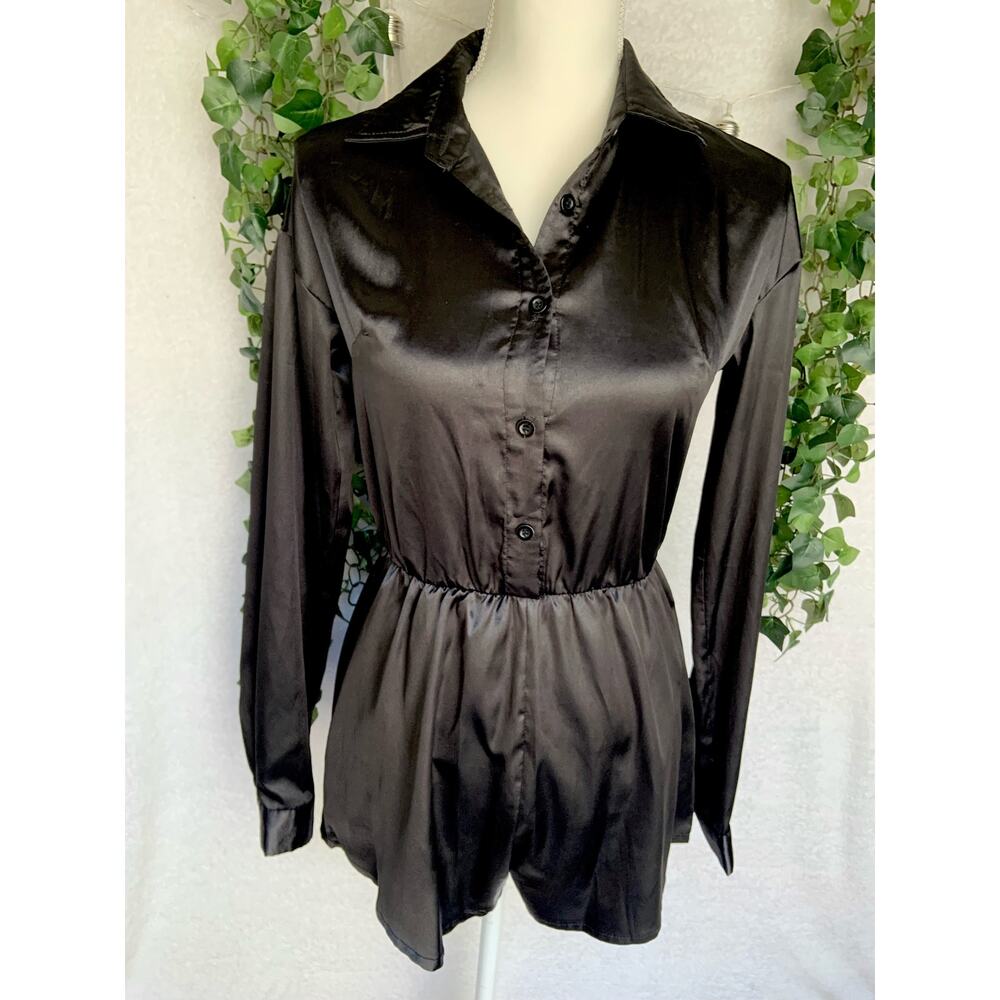 Pretty Little Thing Black Long Sleeve Button up Jumpsuit Women's XS-S - Picture 4 of 11